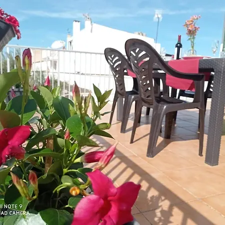 Fantastic, 100 Meters From The Appartement
